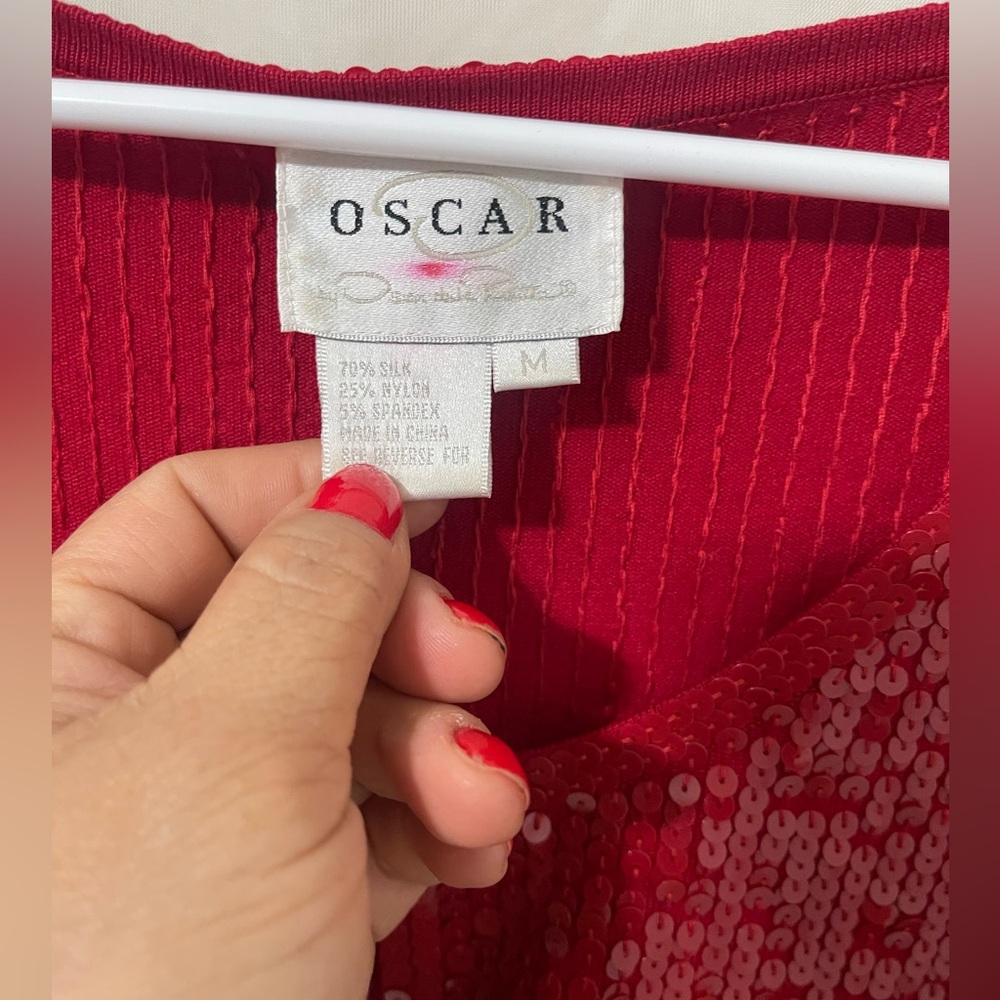 💙💚💚OSCAR DE LA RENTA SILK SEQUIN CARDIGAN. - Picture 3 of 9